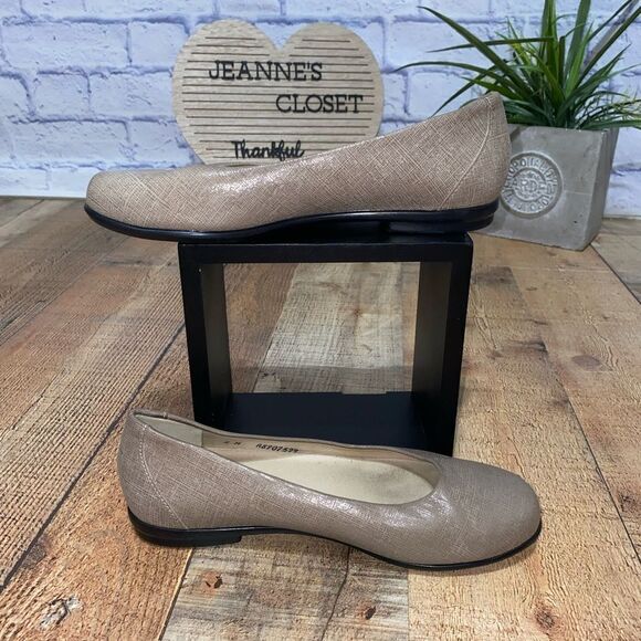 SAS Women's Scenic - Fog - Picture 5 of 11